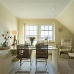 Apartment Ginsterhaus